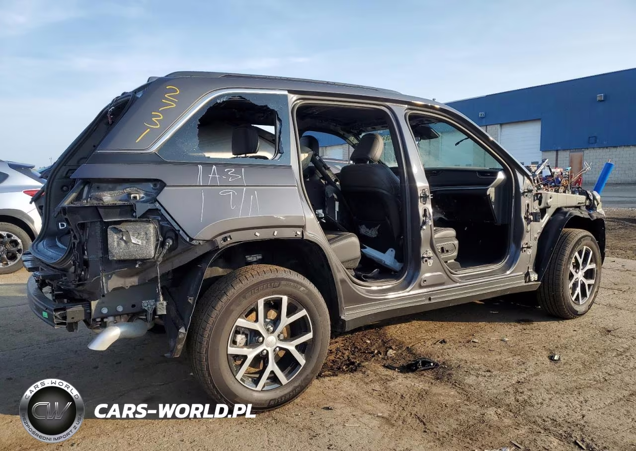 2025 Jeep Grand Cherokee Limited VIN:1C4RJHBGXSC312731 - 3