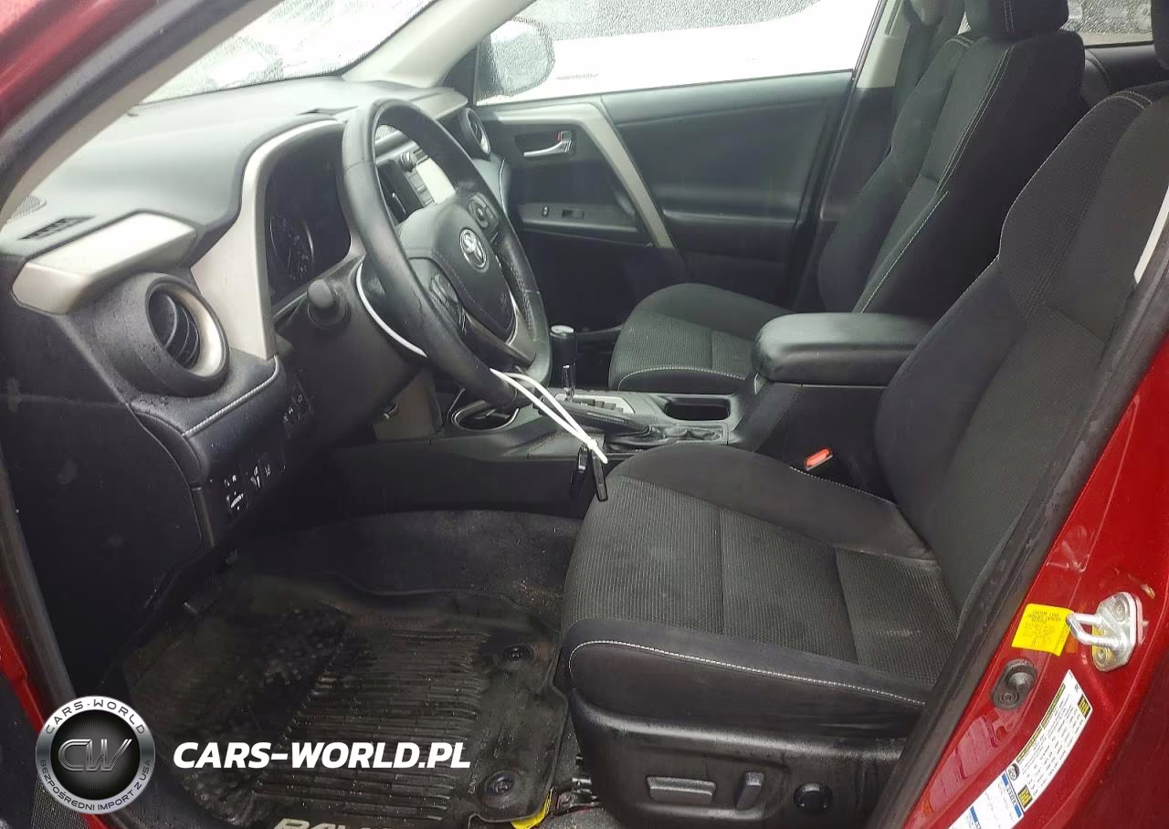 2018 Toyota Rav4 Xle VIN:2T3RFREV0JW823264 - 7