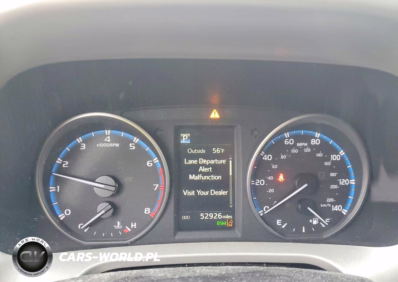 2018 Toyota Rav4 Xle VIN:2T3RFREV0JW823264 - 9