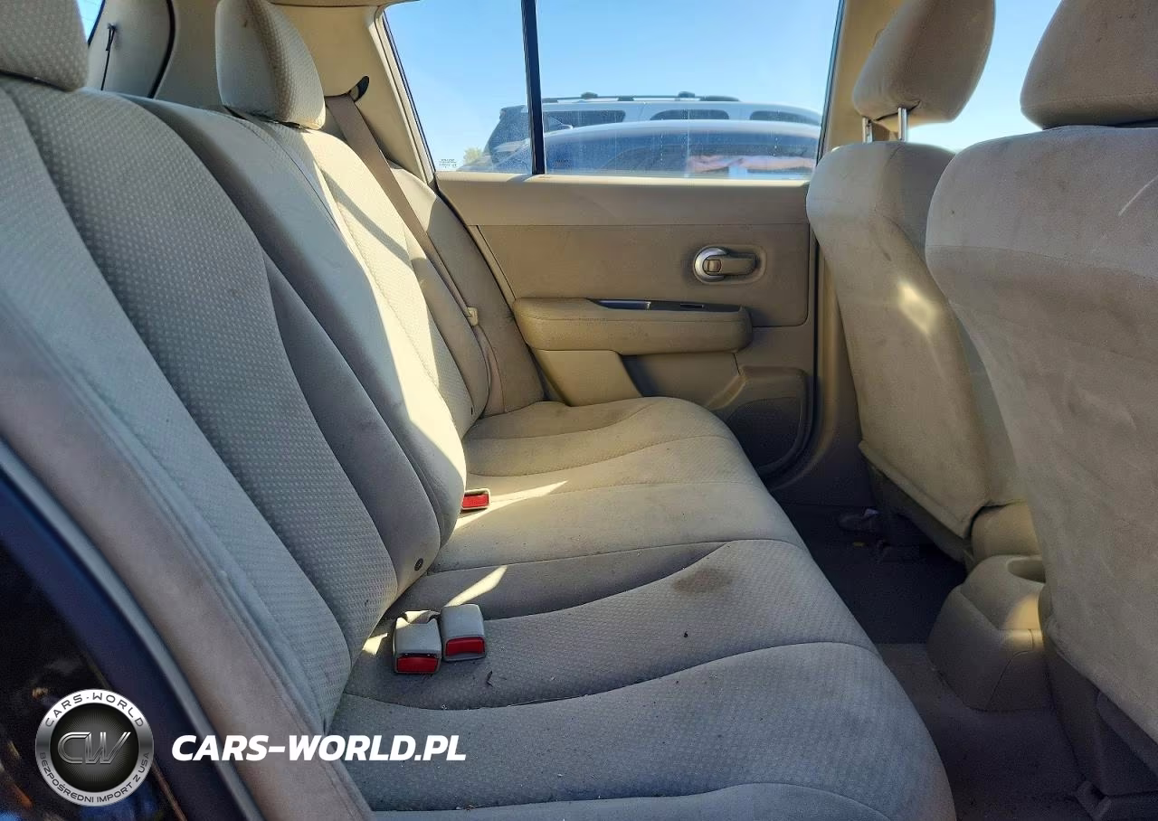2011 Nissan Versa 1.8 S VIN:3N1BC1CP3BL437644 - 10
