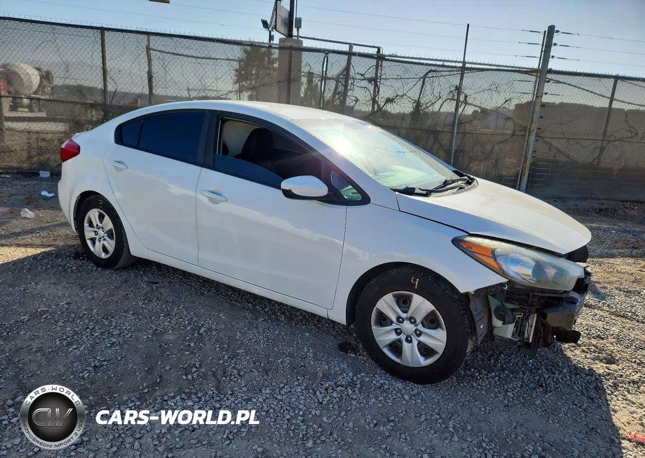 2016 Kia Forte Lx VIN:KNAFK4A61G5617352 - 4