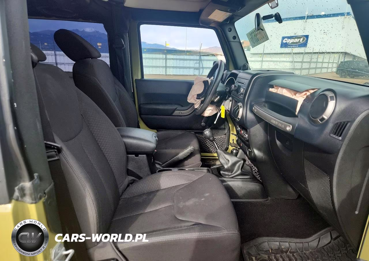 2013 Jeep Wrangler Sport VIN:1C4AJWAG5DL565218 - 10