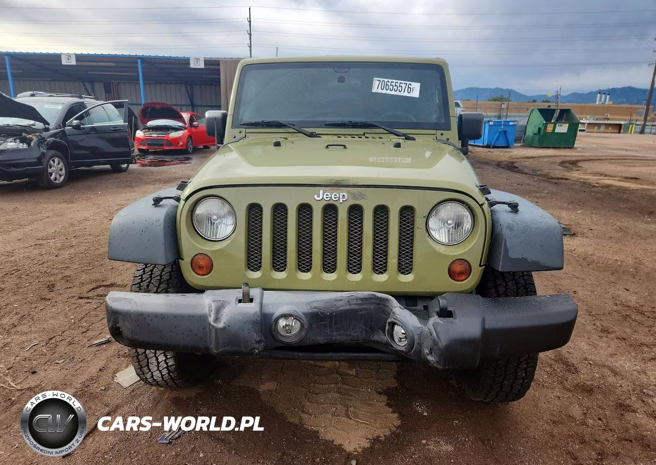 2013 Jeep Wrangler Sport VIN:1C4AJWAG5DL565218 - 5