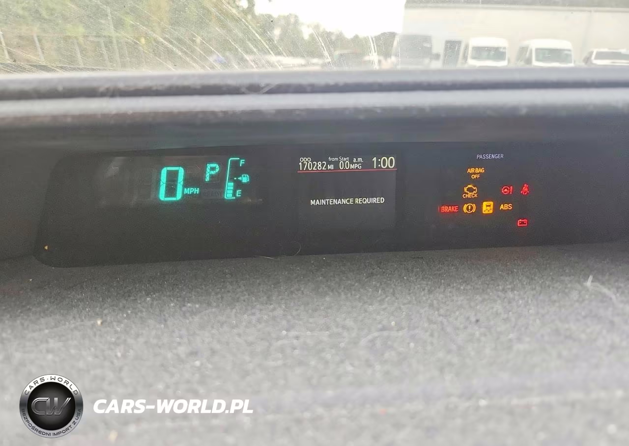 2012 Toyota Prius C Four VIN:JTDKDTB39C1000941 - 9