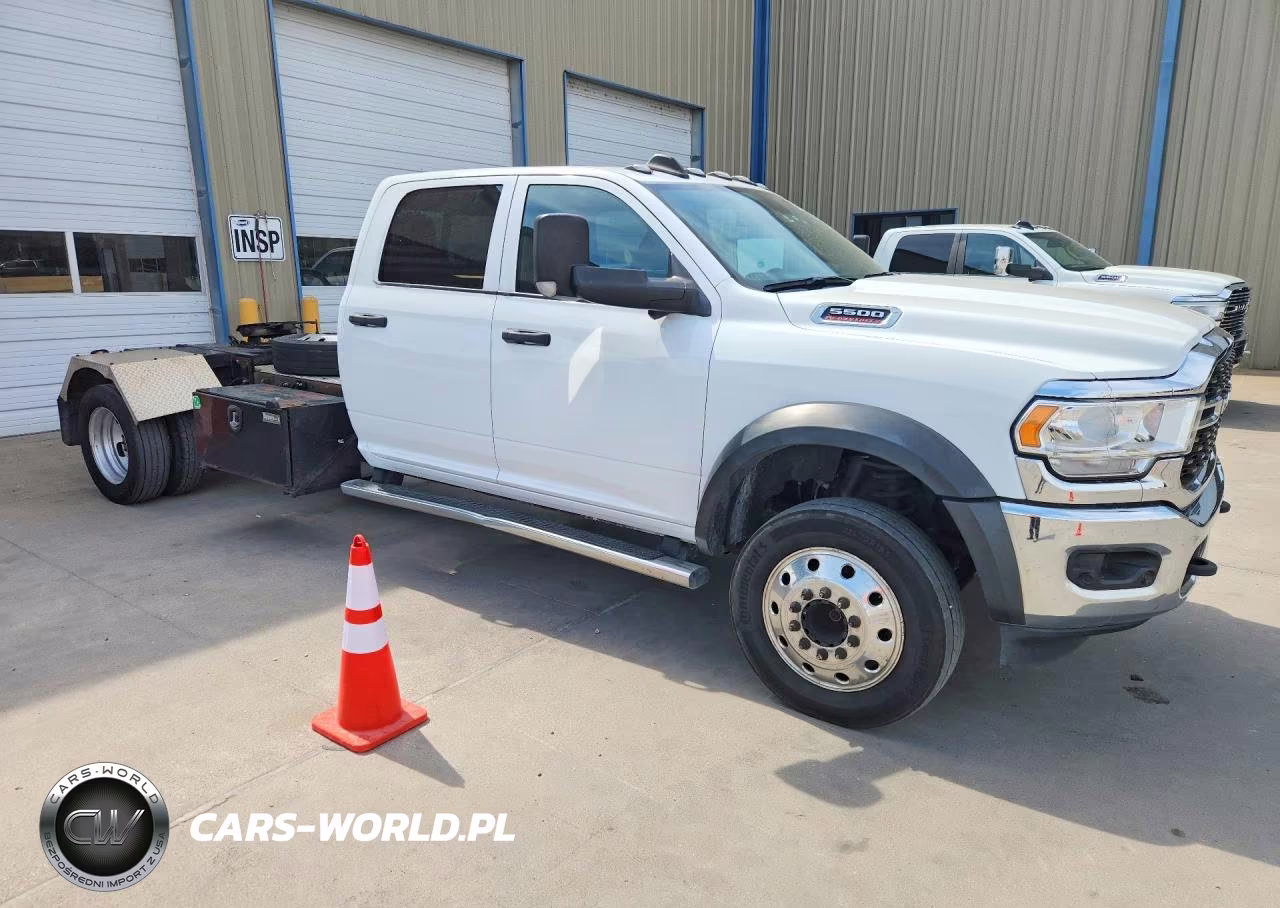 2022 Ram 5500 VIN:3C7WRNFL3NG150348 - 4