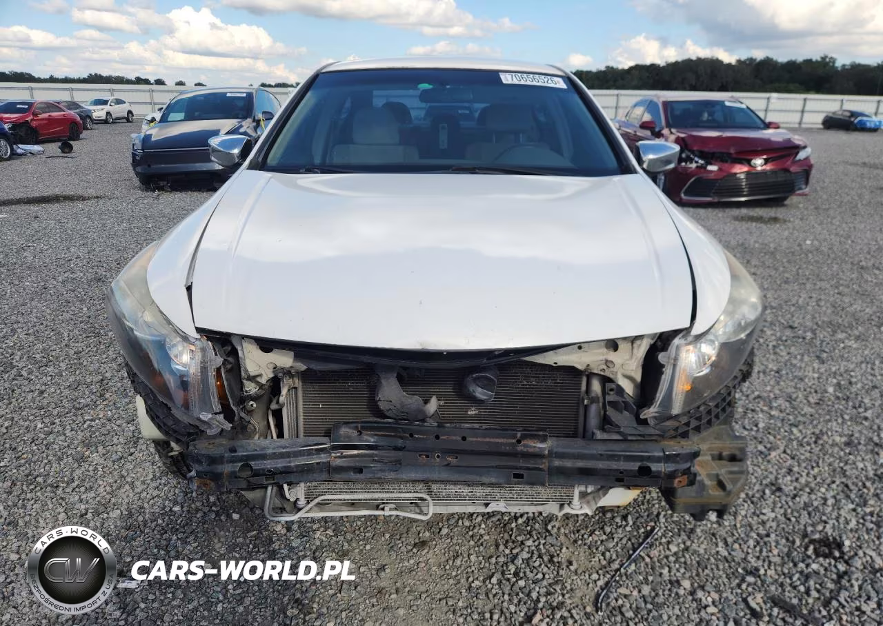 2008 Honda Accord Lx VIN:JHMCP26388C078993 - 5