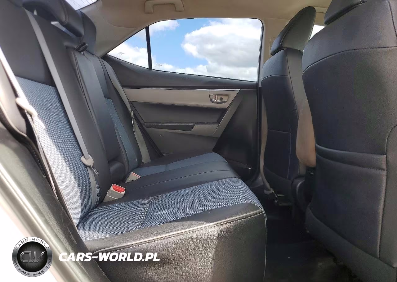 2016 Toyota Corolla Le VIN:5YFBURHE8GP556316 - 10