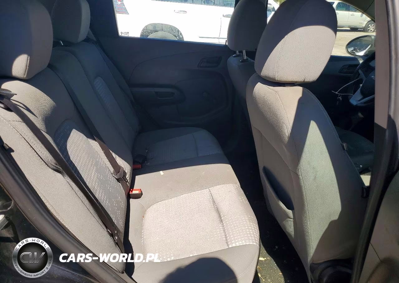2020 Chevrolet Sonic VIN:1G1JG6SB7L4119607 - 10