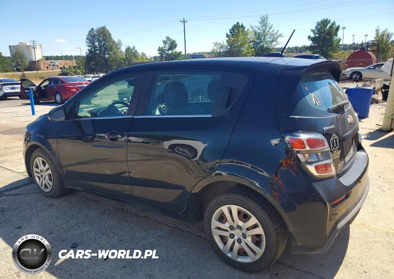 2020 Chevrolet Sonic VIN:1G1JG6SB7L4119607 - 2