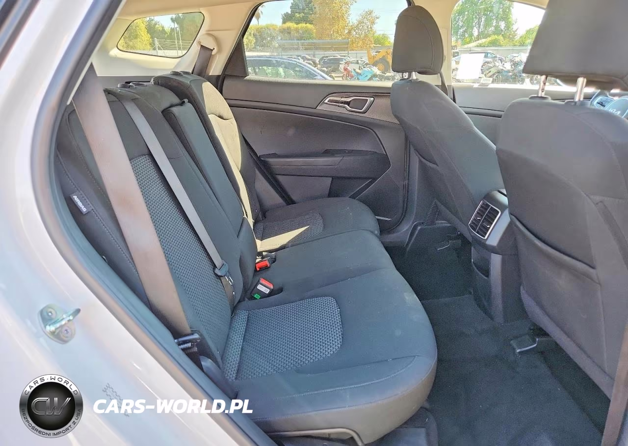 2025 Kia Sportage Lx VIN:5XYK23DF1SG320461 - 11