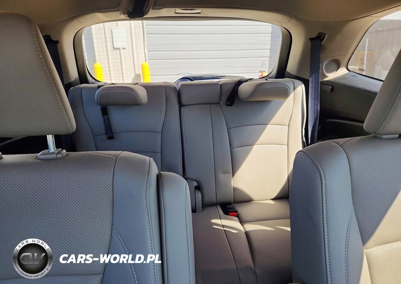 2019 Honda Pilot Elite VIN:5FNYF6H02KB036544 - 10
