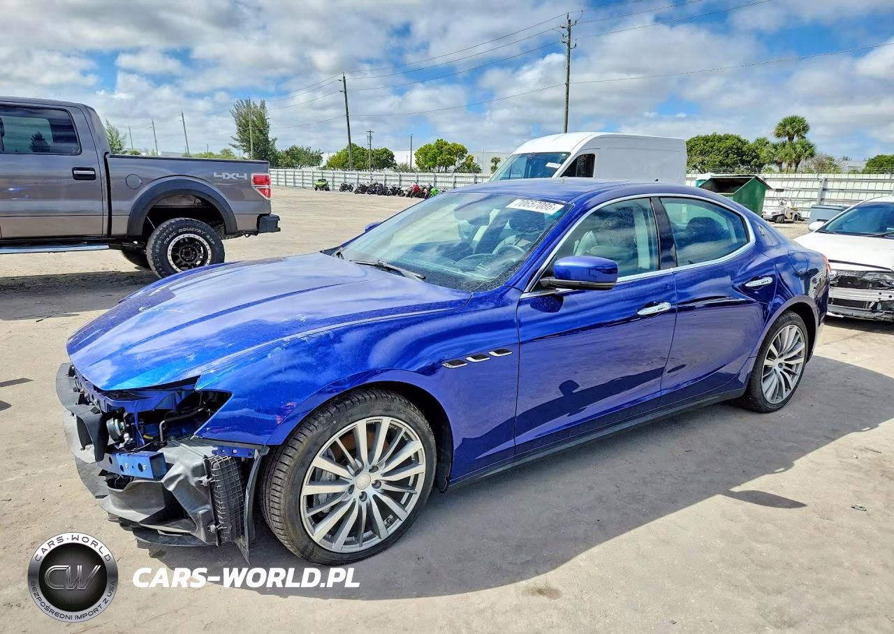 2016 Maserati Ghibli