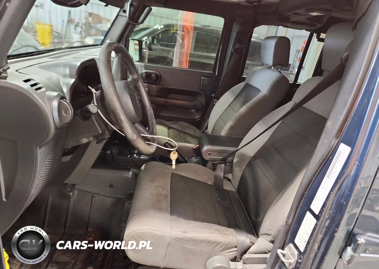2008 Jeep Wrangler Unlimited X VIN:1J4GA39198L608161 - 7