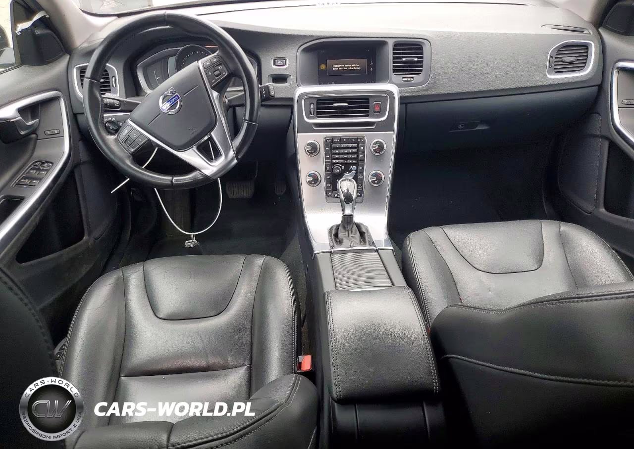 2018 Volvo V60 Cross Country Premier VIN:YV440MWK6J2052396 - 8
