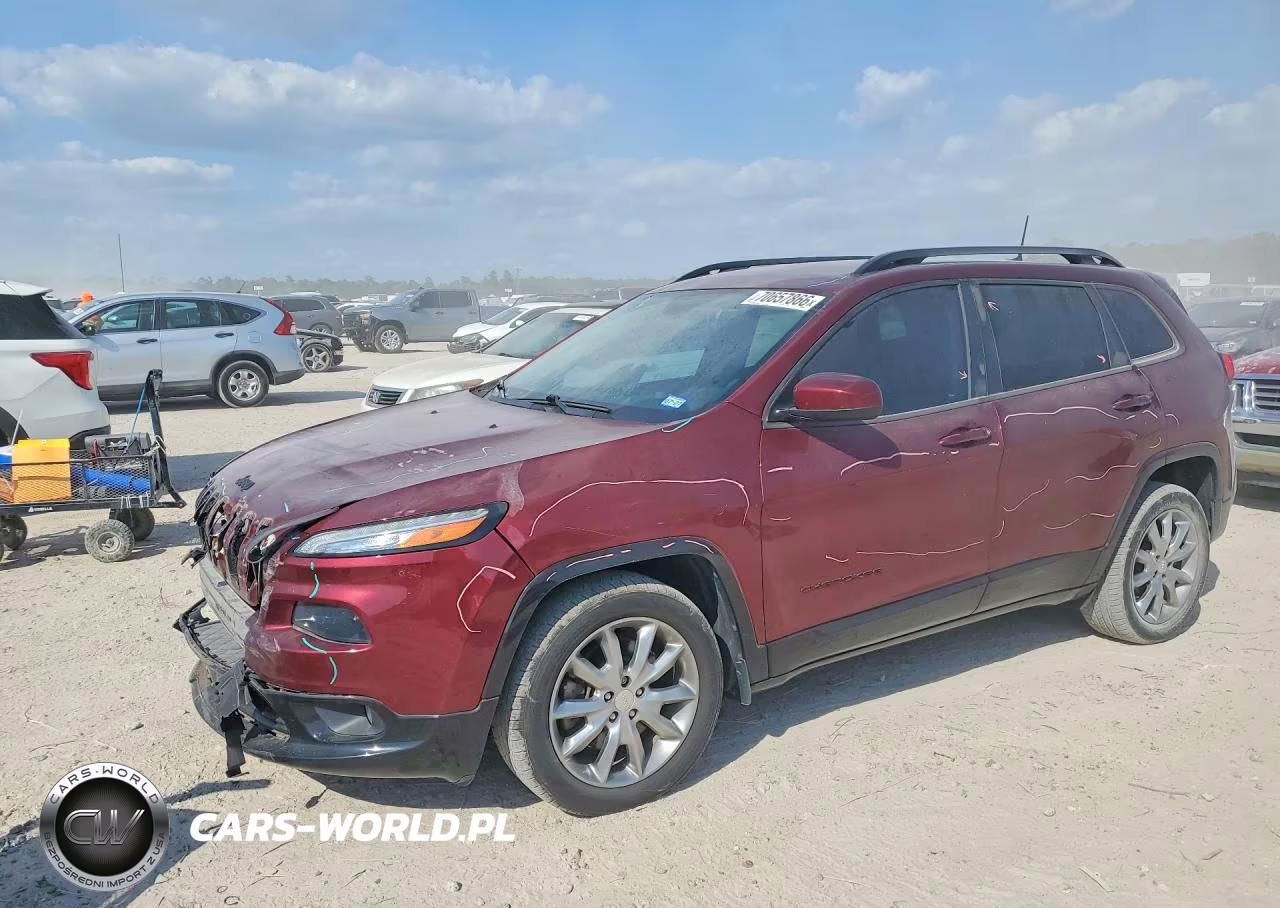 2018 Jeep Cherokee Latitude VIN:1C4PJLCB6JD604432 - 1