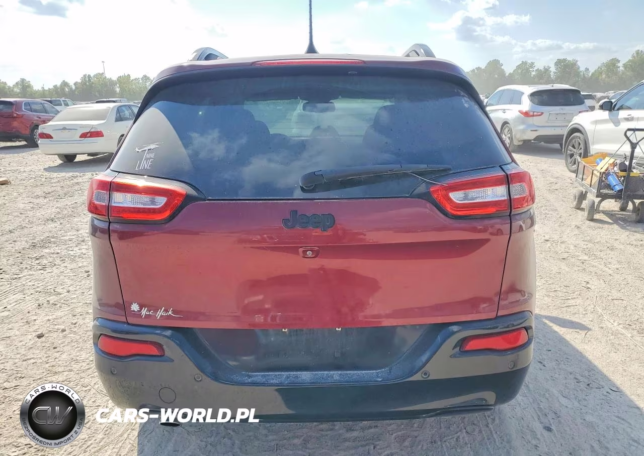 2018 Jeep Cherokee Latitude VIN:1C4PJLCB6JD604432 - 6