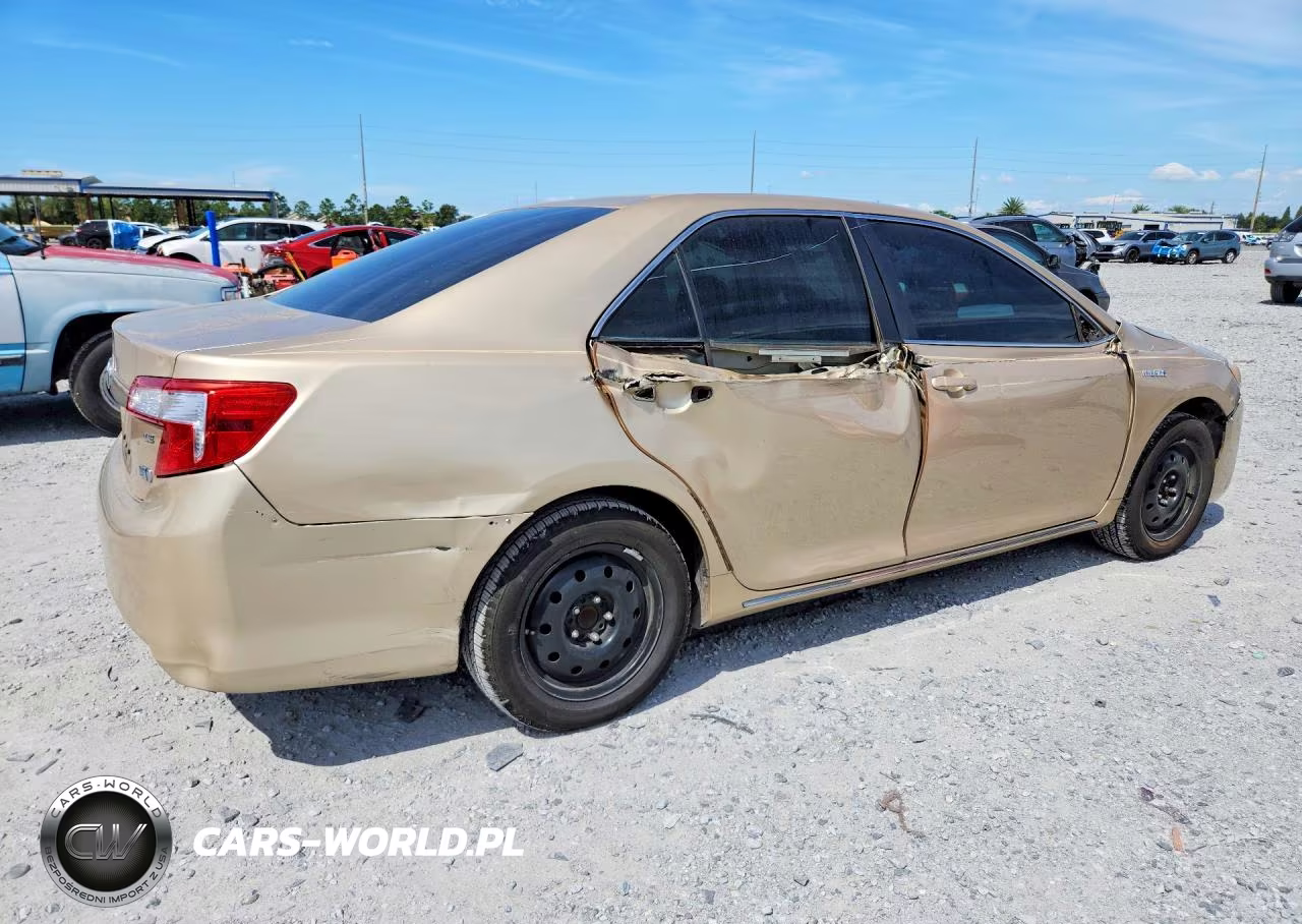 2012 Toyota Camry Hybrid Le VIN:4T1BD1FKXCU028327 - 3
