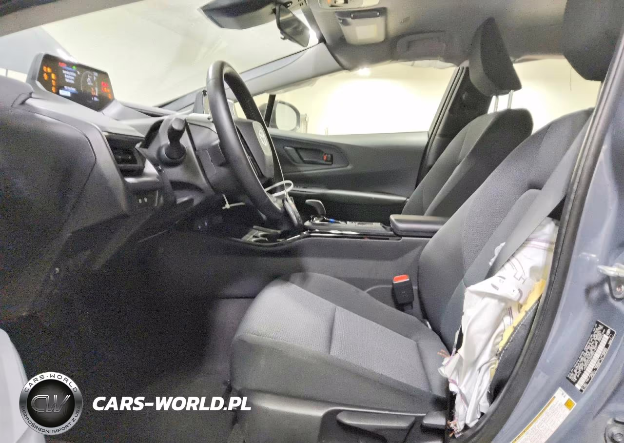 2024 Toyota Prius Le VIN:JTDACAAU2R3021477 - 7