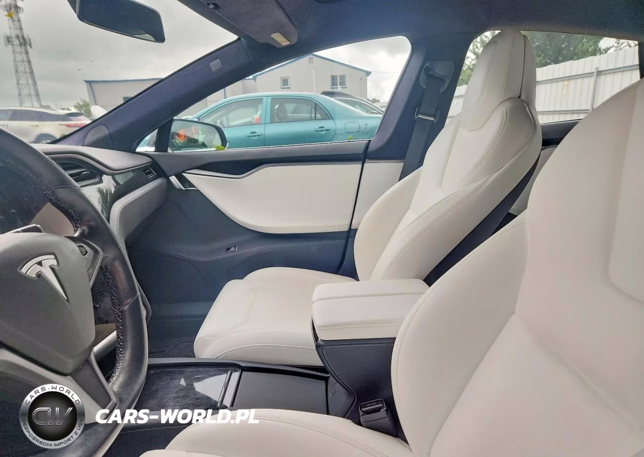 2020 Tesla Model S VIN:5YJSA1E28LF359785 - 7