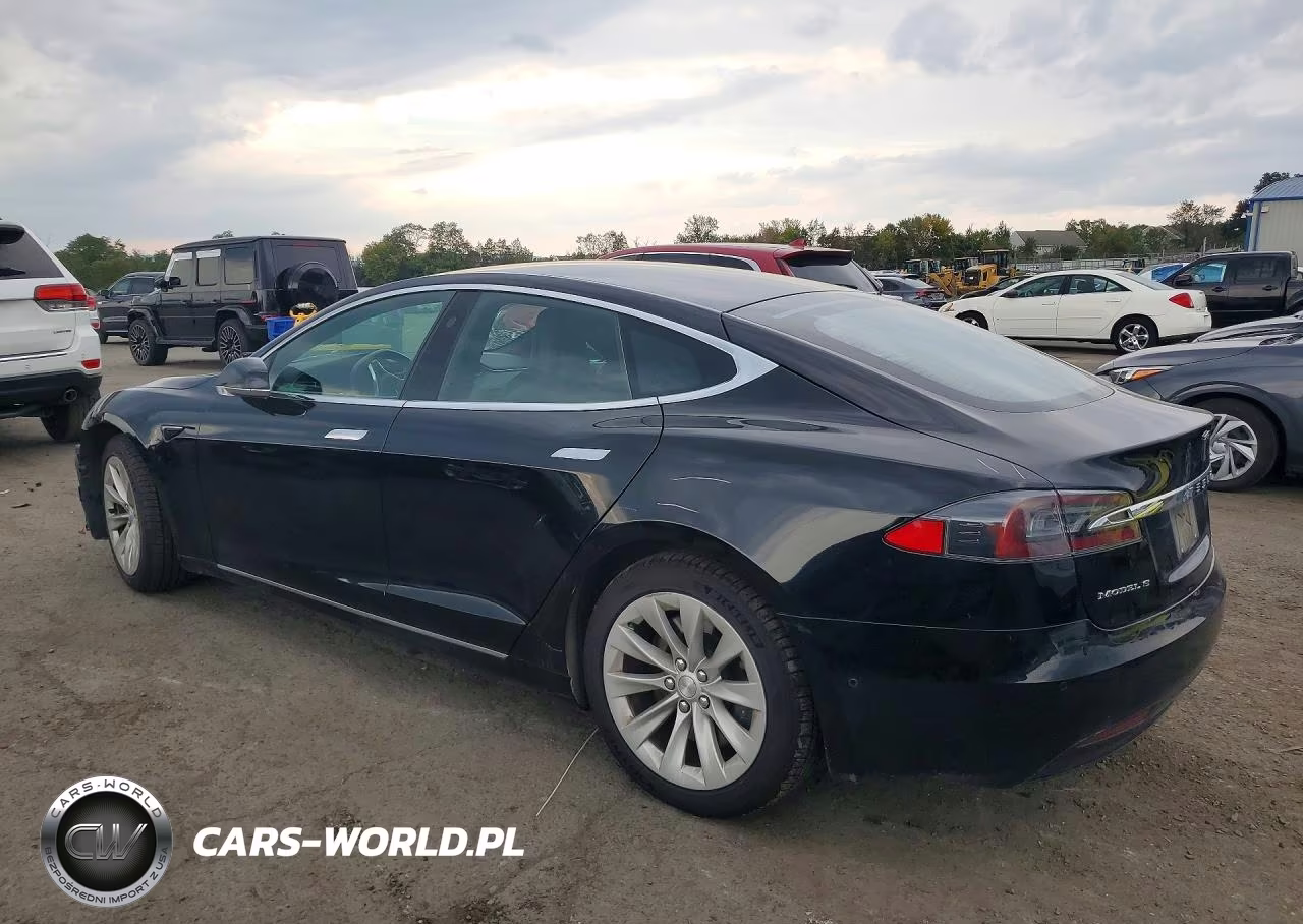 2016 Tesla Model S VIN:5YJSA1E25GF176611 - 2