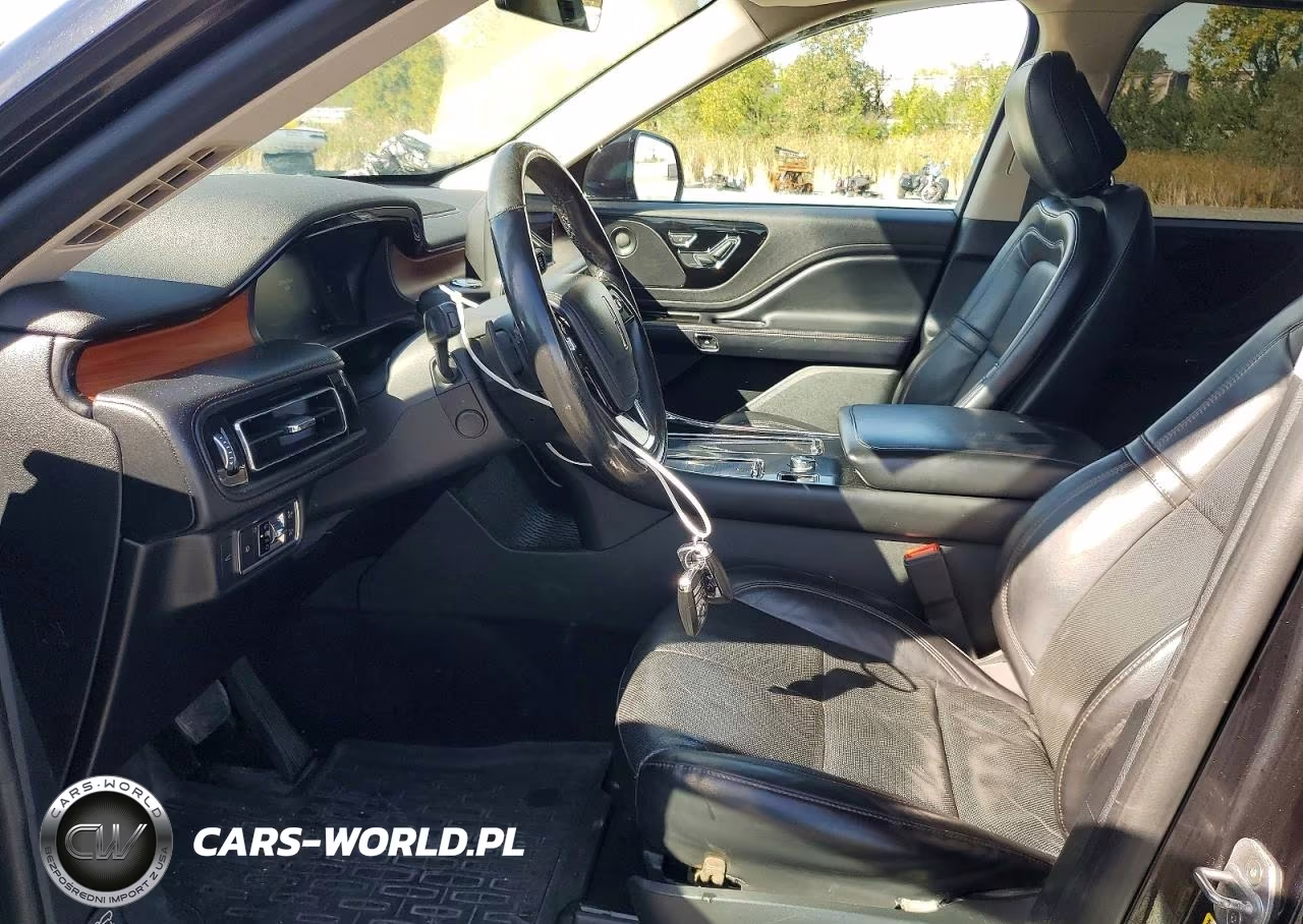 2020 Lincoln Aviator Reserve VIN:5LM5J7XC8LGL16326 - 7