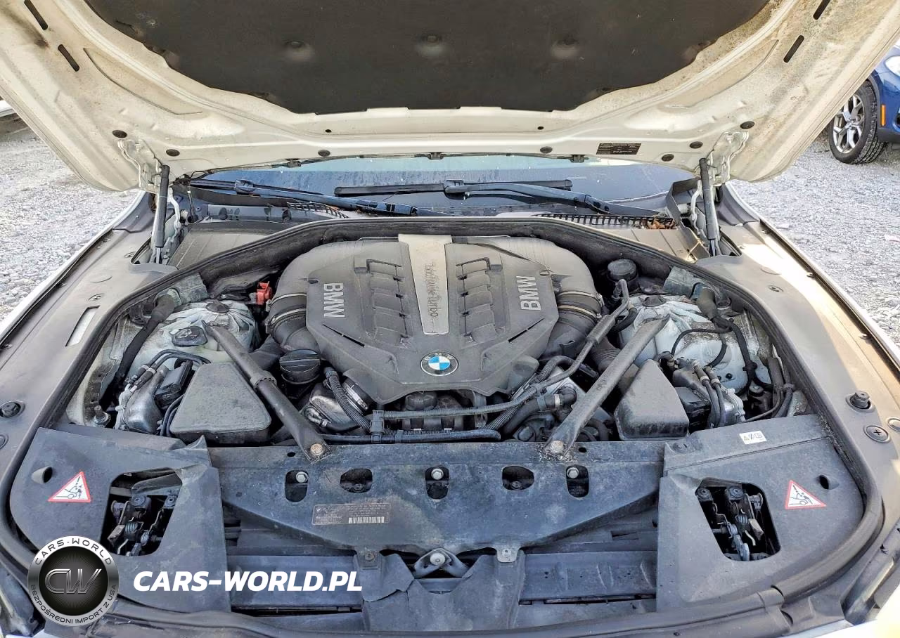 2013 BMW 750 Li VIN:WBAYE8C52DD133784 - 11