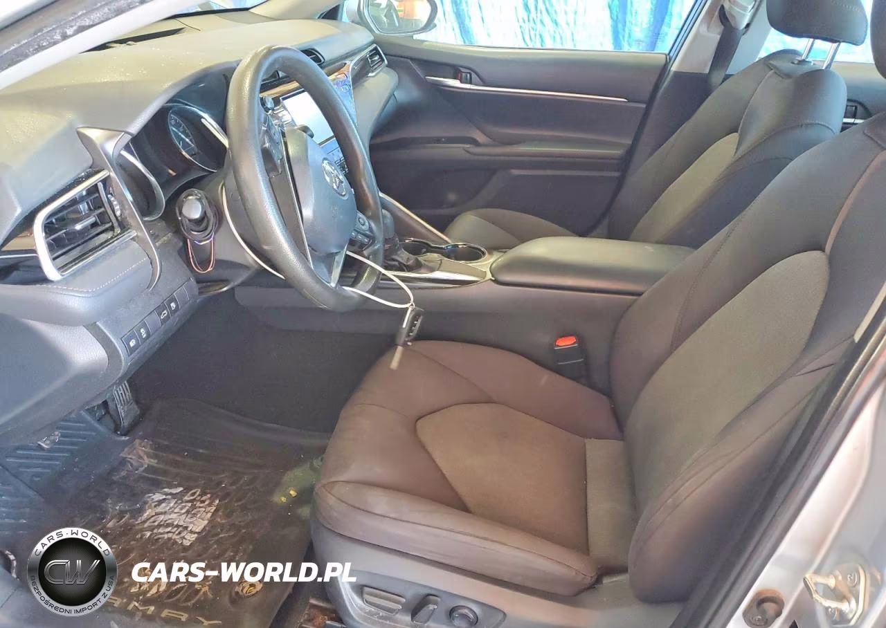2018 Toyota Camry Le VIN:4T1B11HK0JU647487 - 7
