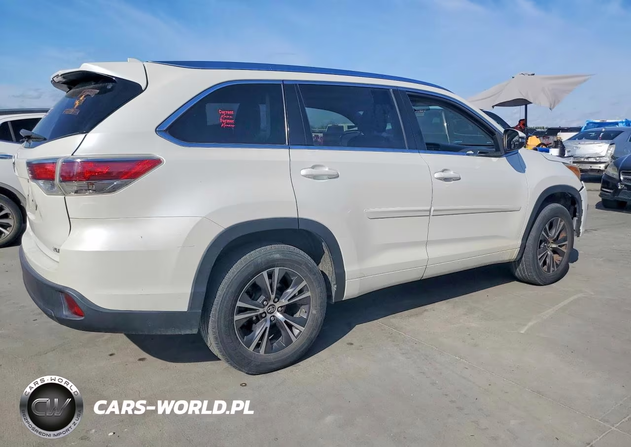 2016 Toyota Highlander Xle VIN:5TDKKRFH9GS157988 - 3