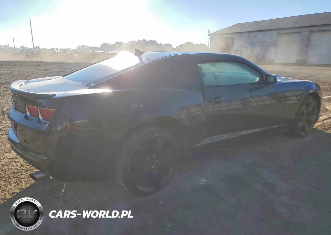 2012 Chevrolet Camaro Ls VIN:2G1FA1E33C9123939 - 3