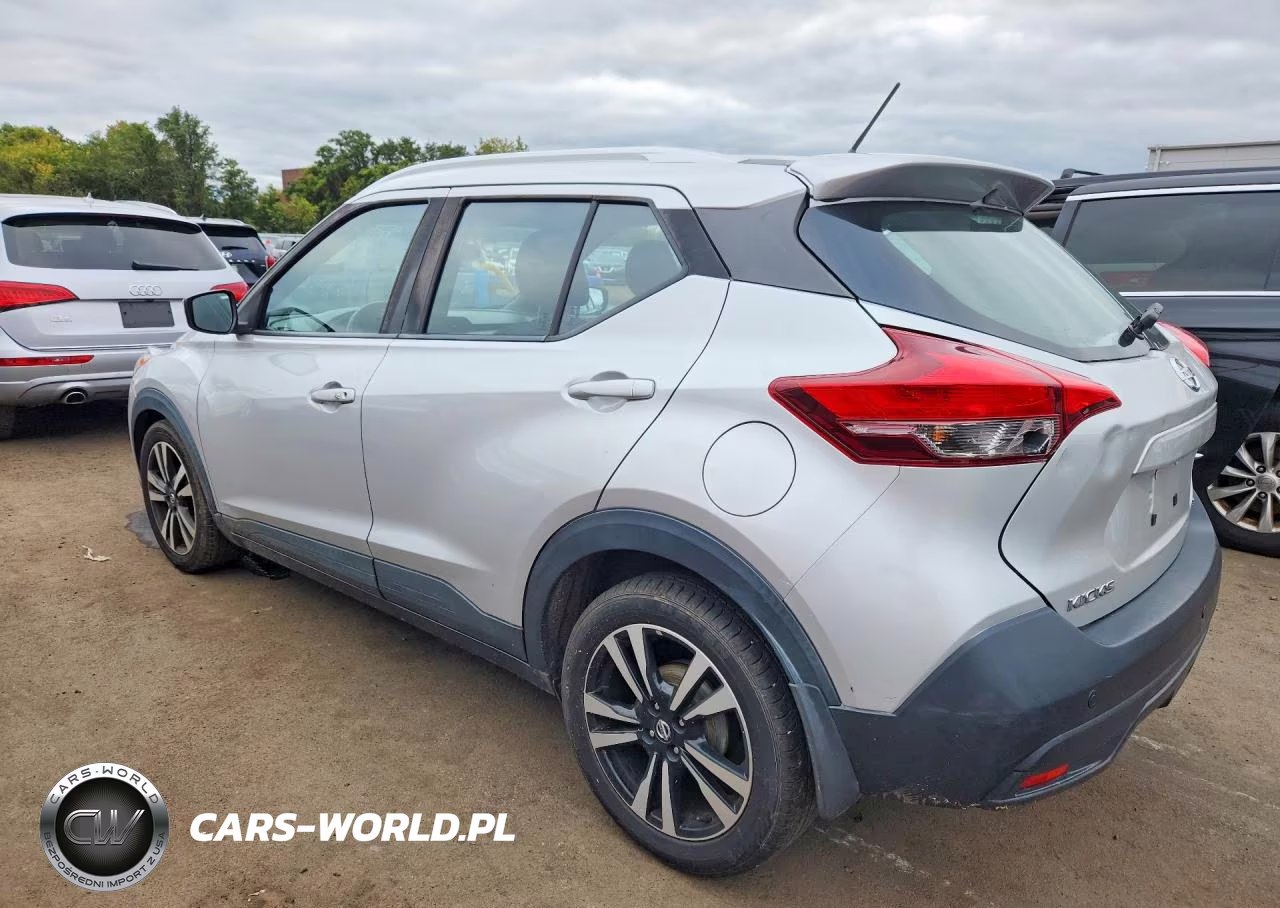 2018 Nissan Kicks Sv VIN:3N1CP5CU1JL537763 - 2