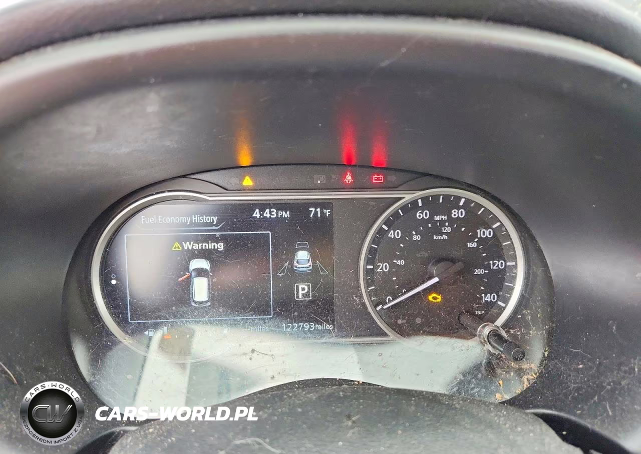 2018 Nissan Kicks Sv VIN:3N1CP5CU1JL537763 - 9