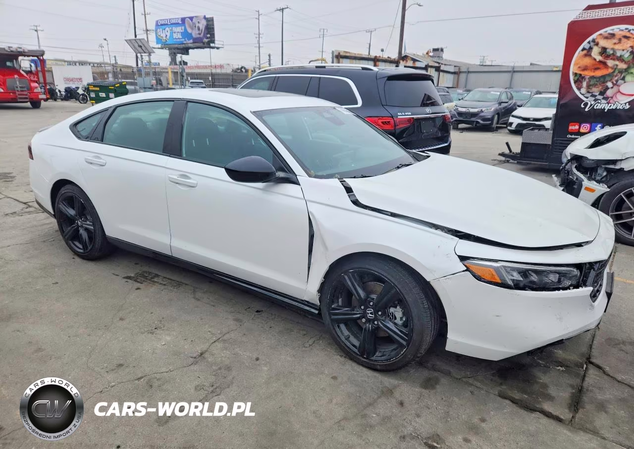 2025 Honda Accord Hybrid Sport-L VIN:1HGCY2F7XSA050067 - 4