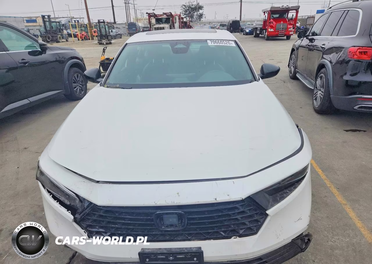 2025 Honda Accord Hybrid Sport-L VIN:1HGCY2F7XSA050067 - 5