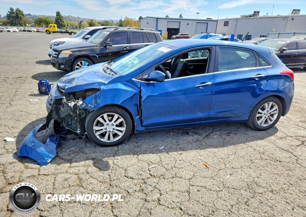 2015 Hyundai Elantra Gt Base