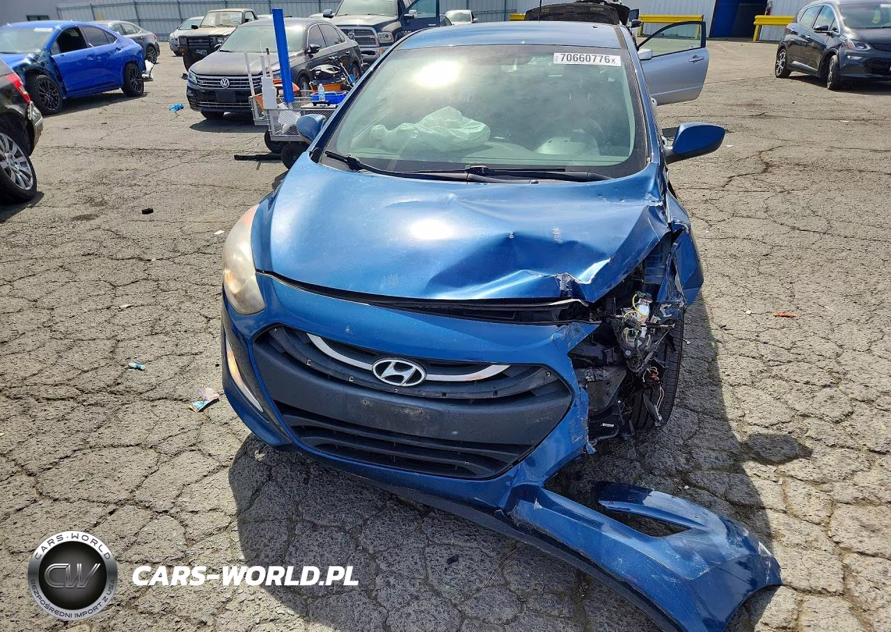2015 Hyundai Elantra Gt Base VIN:KMHD35LH9FU241799 - 5