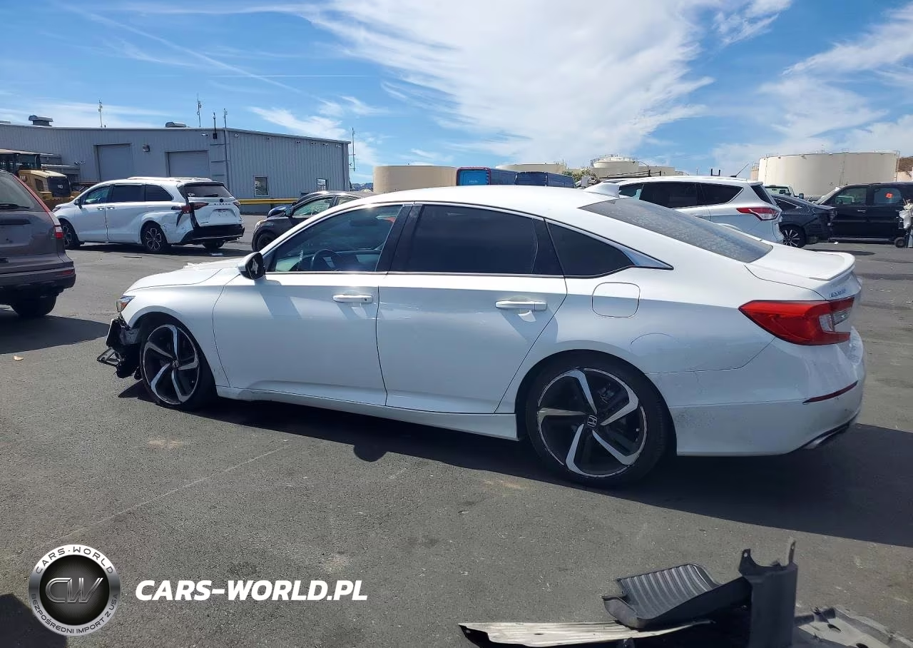 2018 Honda Accord Sport VIN:1HGCV1F38JA119305 - 2