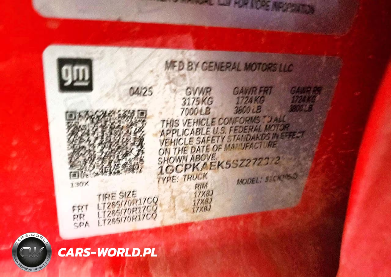 2025 Chevrolet Silverado K1500 VIN:1GCPKAEK5SZ272373 - 12