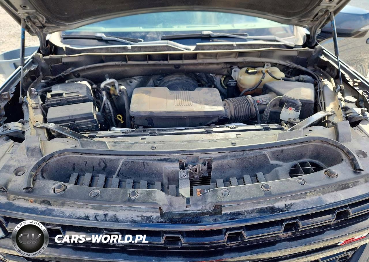 2021 Chevrolet Suburban K1500 Z71 VIN:1GNSKDKD4MR310591 - 12