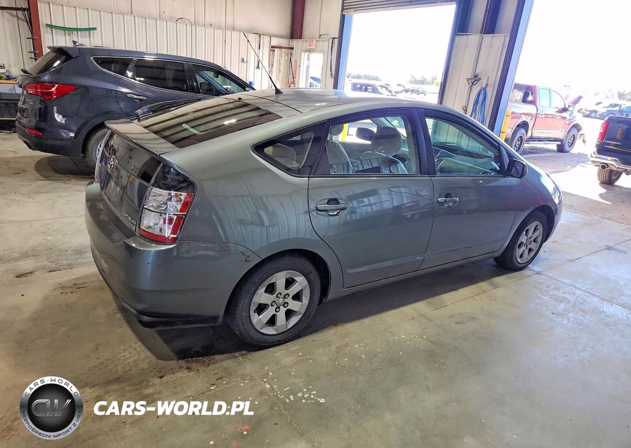 2005 Toyota Prius VIN:JTDKB20U353126036 - 3