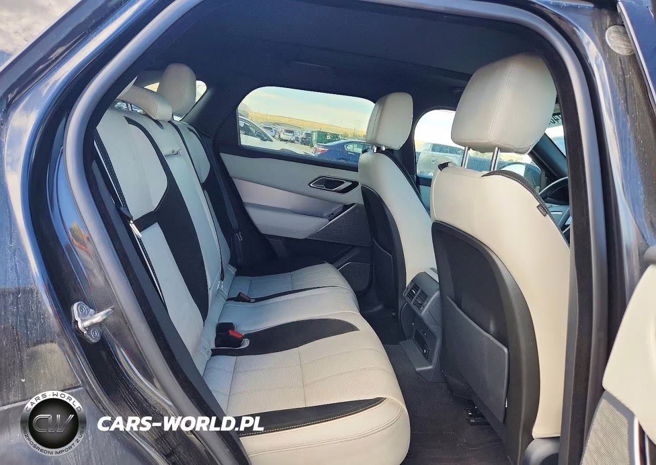 2020 Land Rover Range Rover Velar R-Dynamic S VIN:SALYK2FV0LA252902 - 11