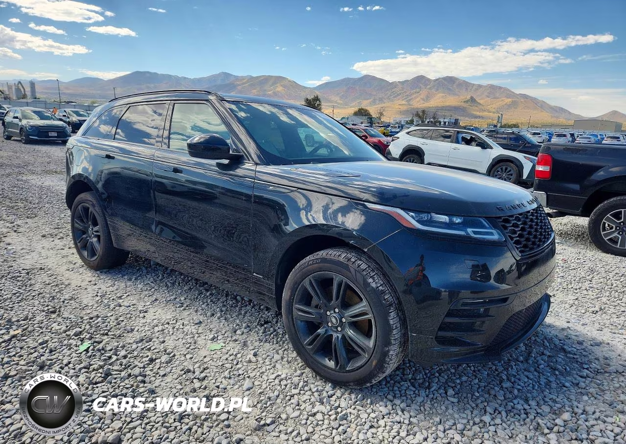 2020 Land Rover Range Rover Velar R-Dynamic S VIN:SALYK2FV0LA252902 - 4