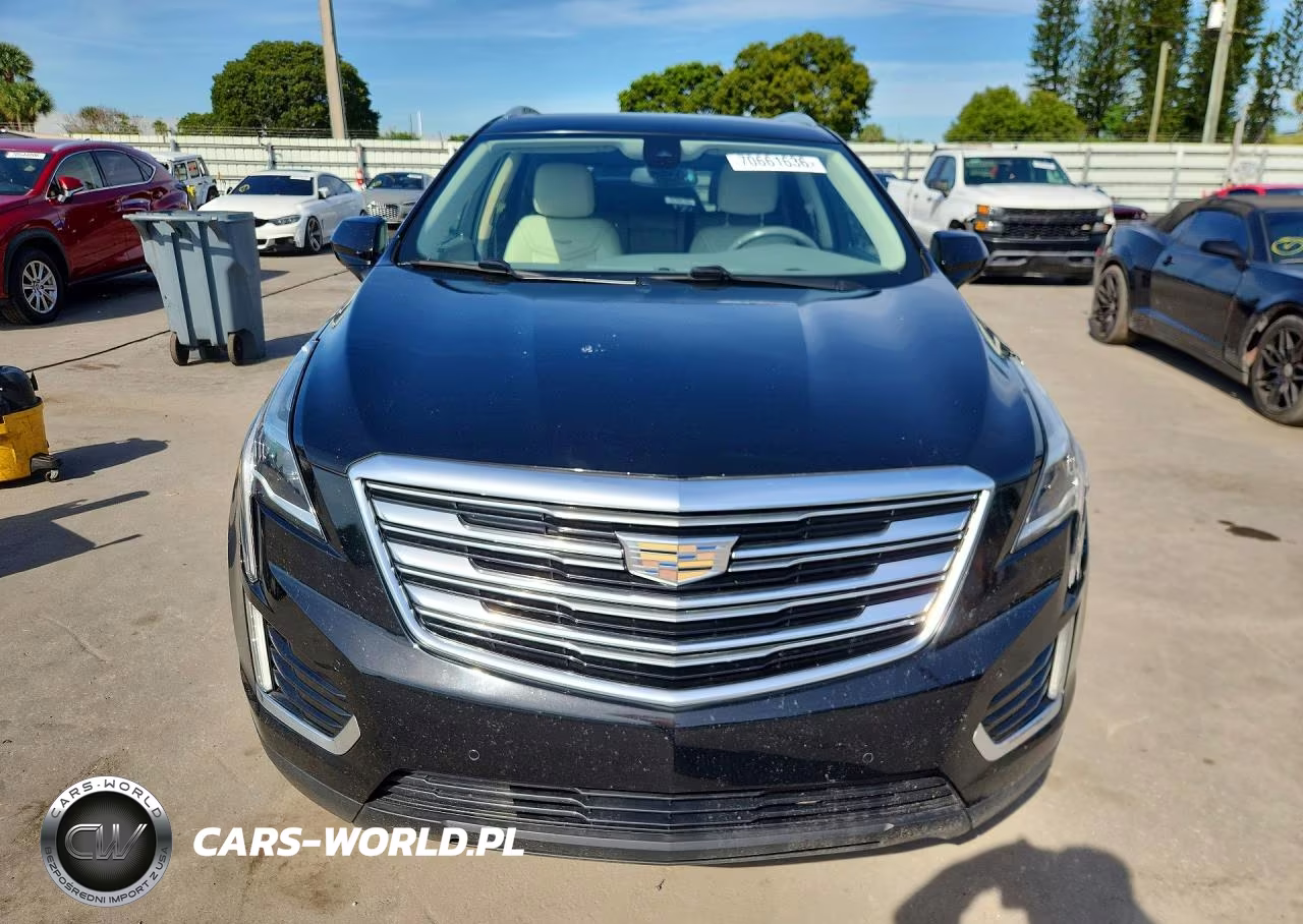 2019 Cadillac Xt5 Premium Luxury VIN:1GYKNERS8KZ245343 - 5