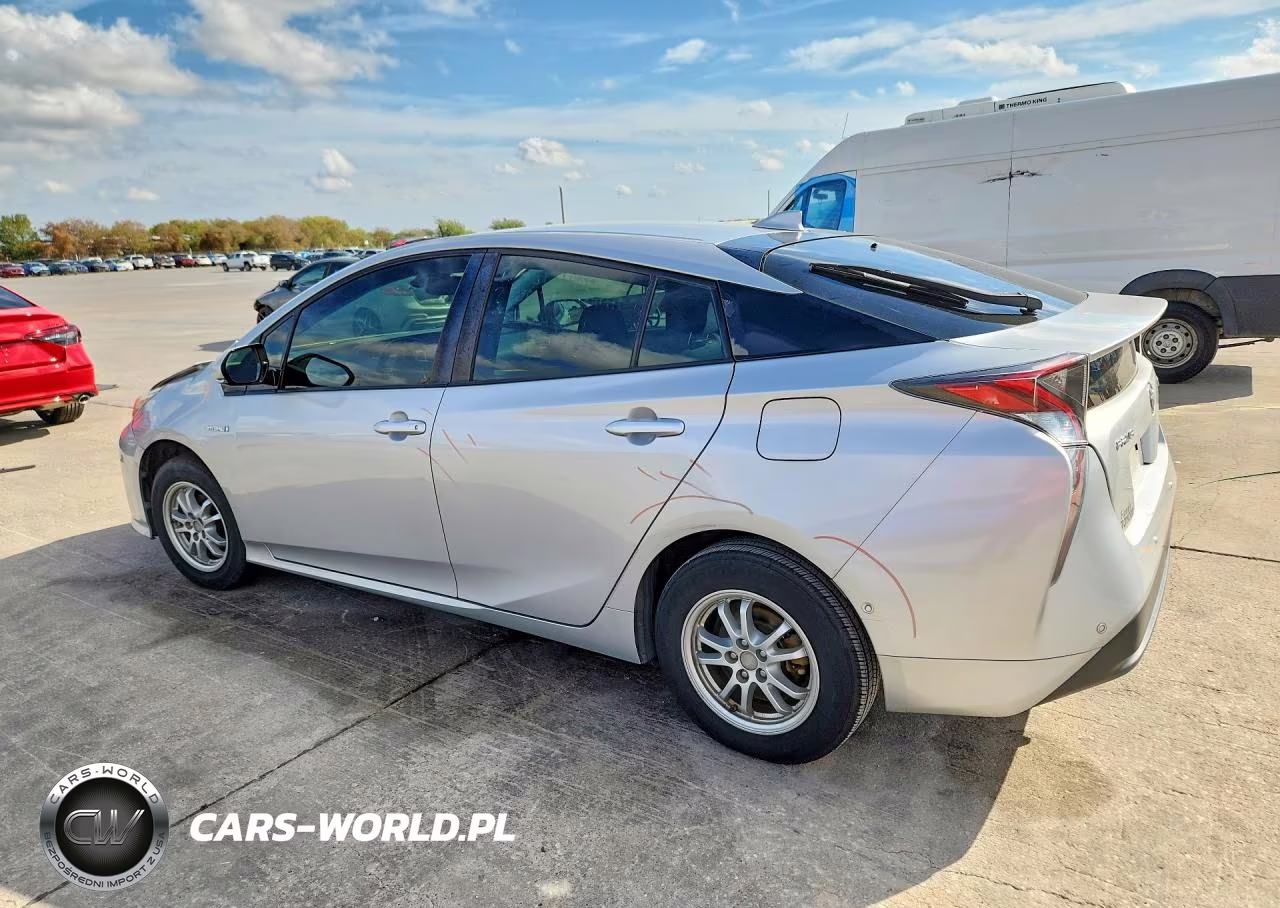2017 Toyota Prius Two VIN:JTDKBRFU1H3566275 - 2