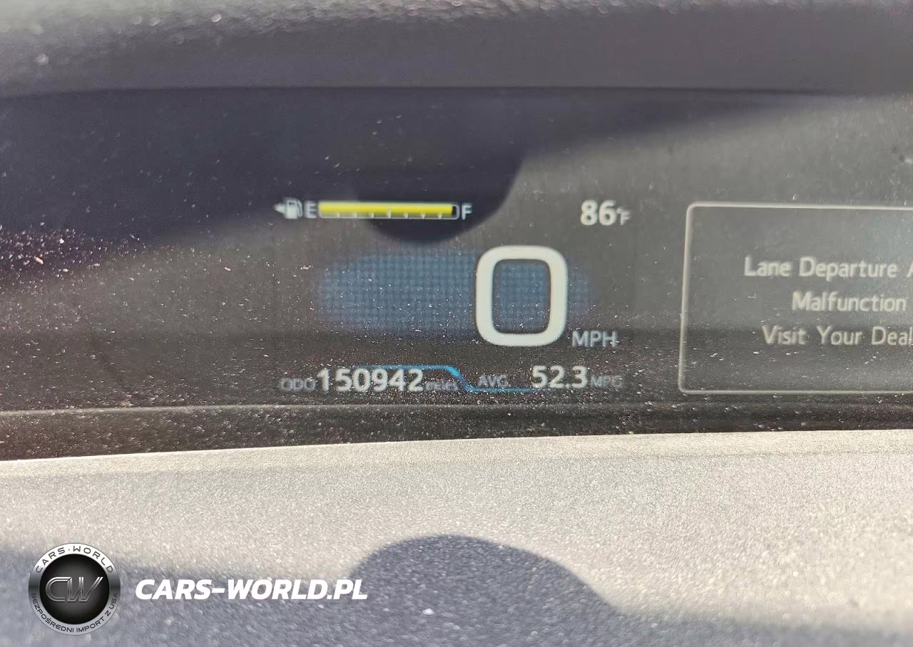 2017 Toyota Prius Two VIN:JTDKBRFU1H3566275 - 9