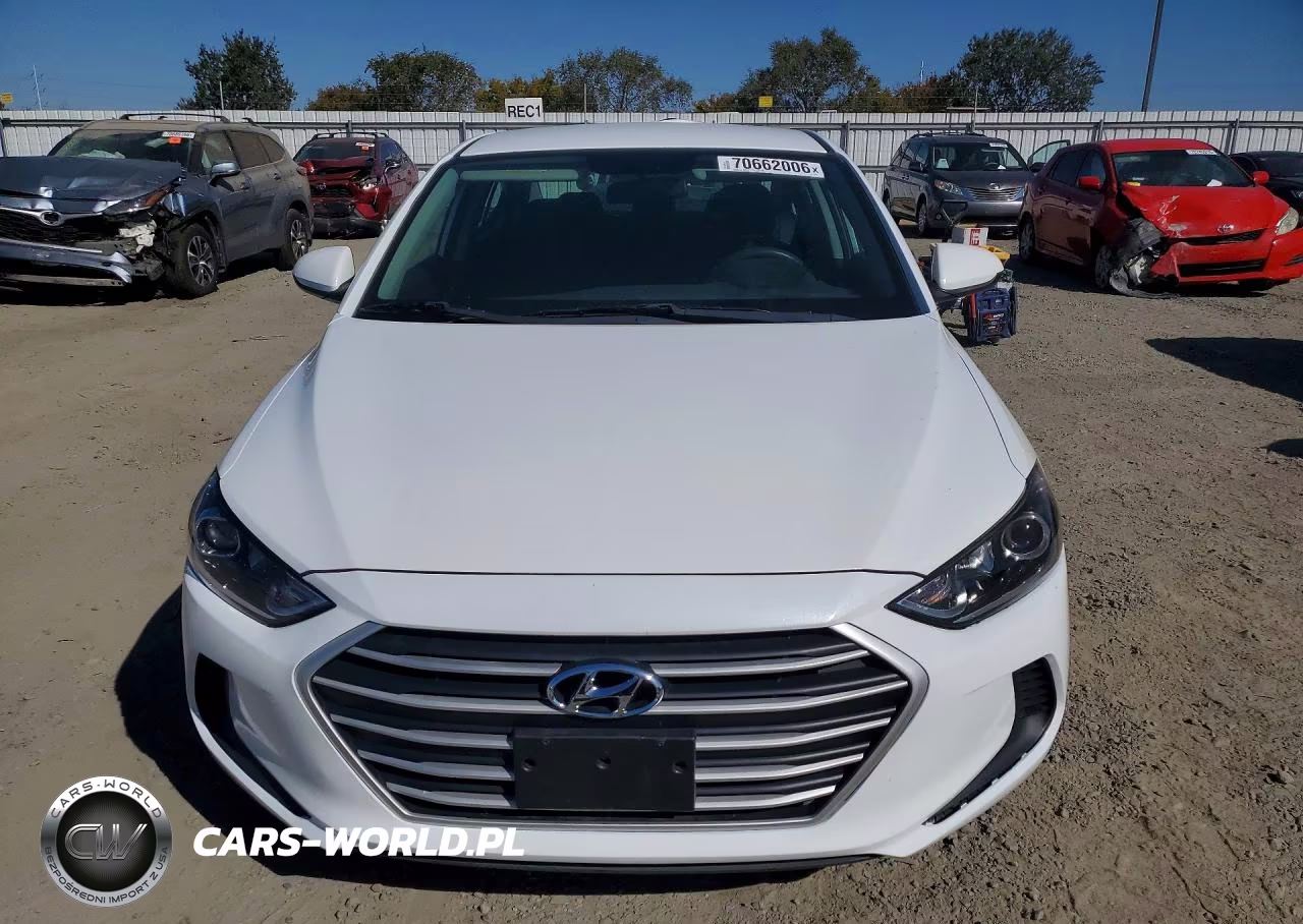 2018 Hyundai Elantra Sel VIN:5NPD84LF0JH259609 - 5