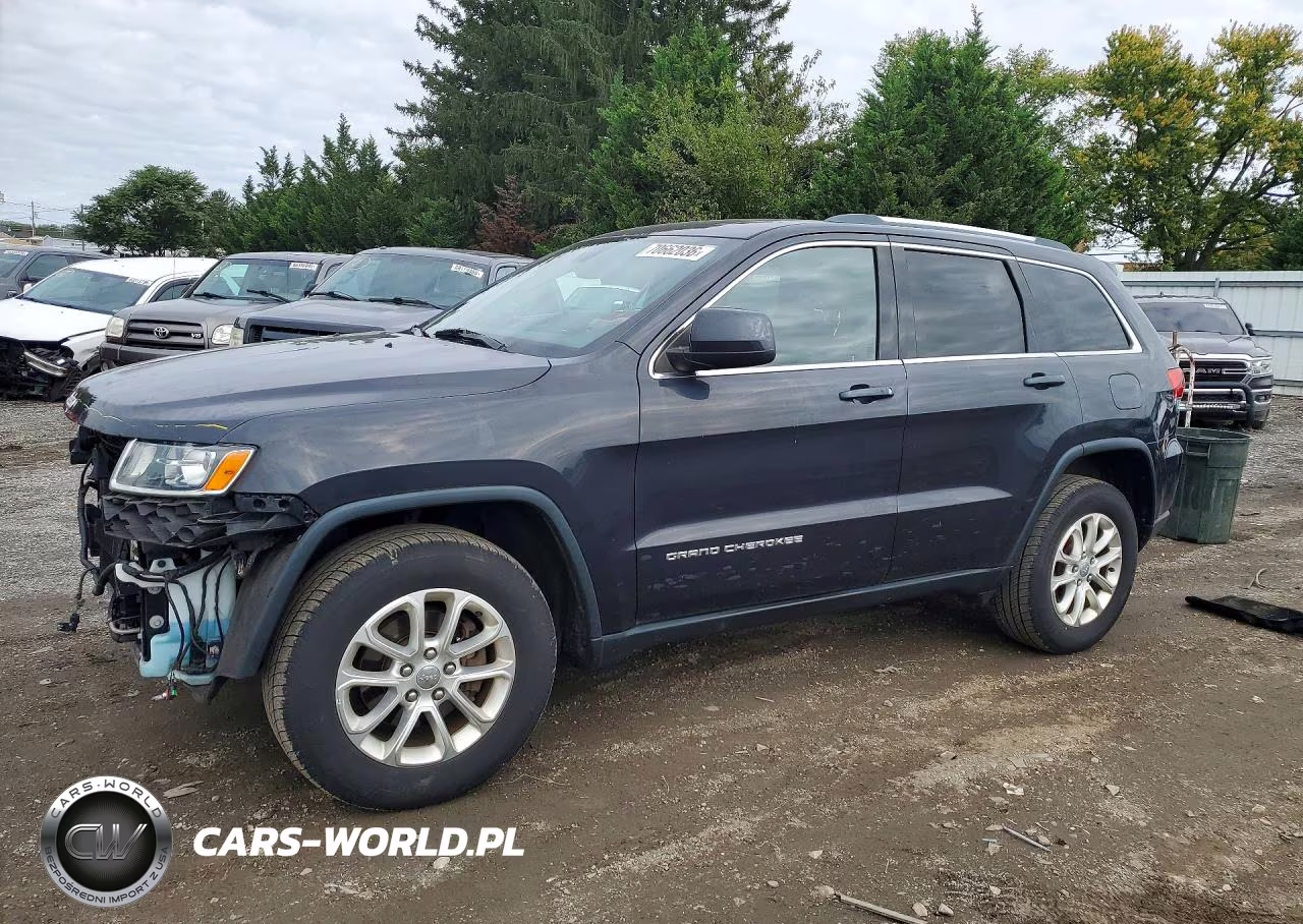 2015 Jeep Grand Cherokee Laredo VIN:1C4RJFAG9FC826016 - 1