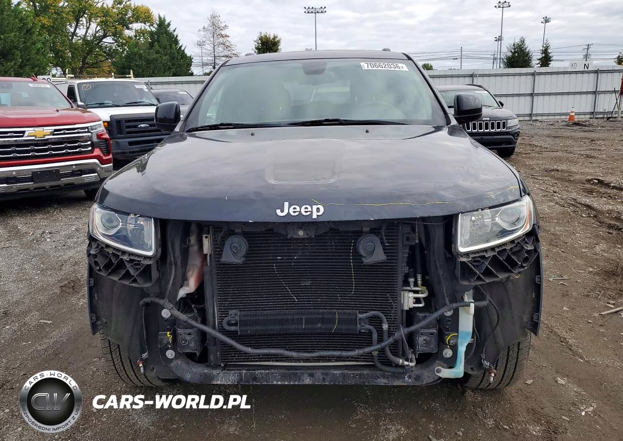 2015 Jeep Grand Cherokee Laredo VIN:1C4RJFAG9FC826016 - 5