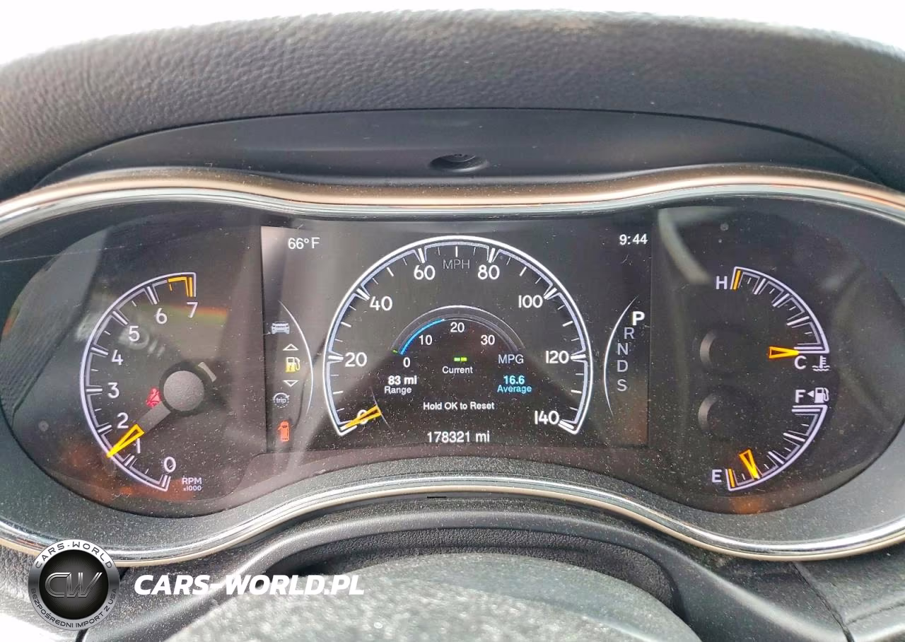 2015 Jeep Grand Cherokee Laredo VIN:1C4RJFAG9FC826016 - 9