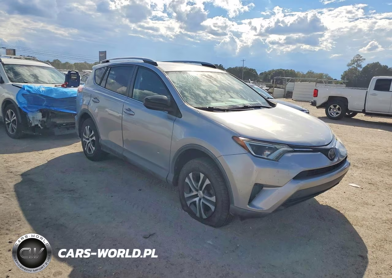 2018 Toyota Rav4 Le VIN:2T3ZFREV5JW513174 - 4