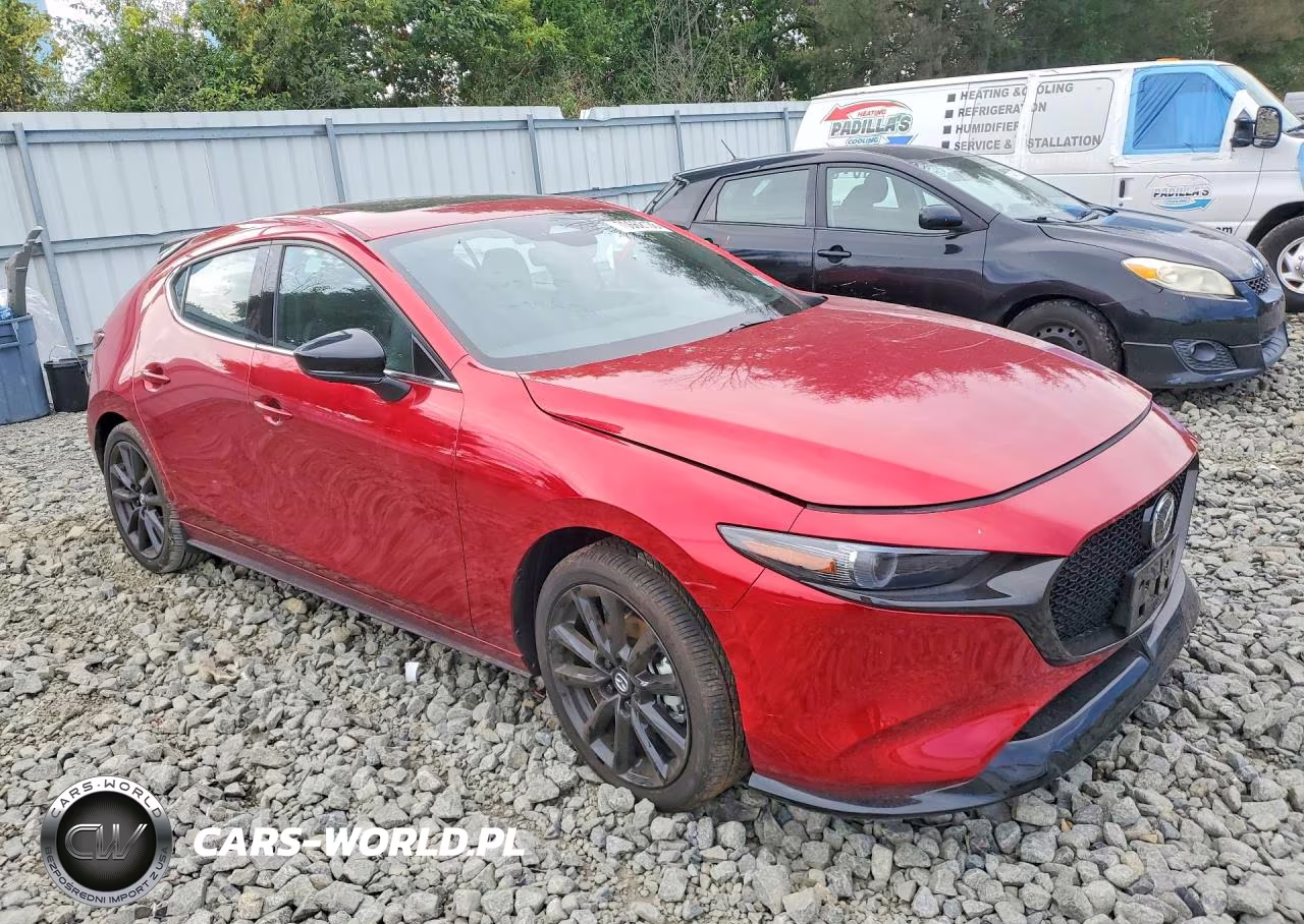 2026 Mazda 3 Premium Plus VIN:JM1BPBNY9T1877714 - 4